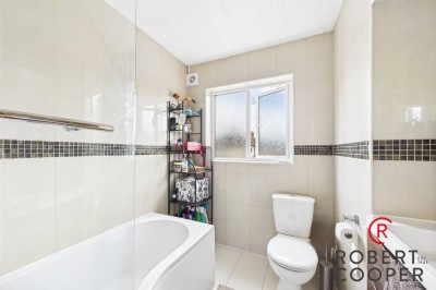 Images for Lea Crescent, Ruislip EAID:1378691778 BID:RUI