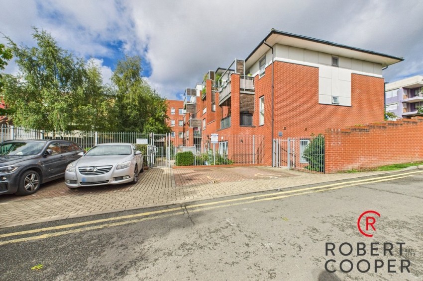 Images for Whitton Avenue, Greenford