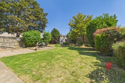 Images for Beverley Road, Ruislip EAID:1378691778 BID:EAS