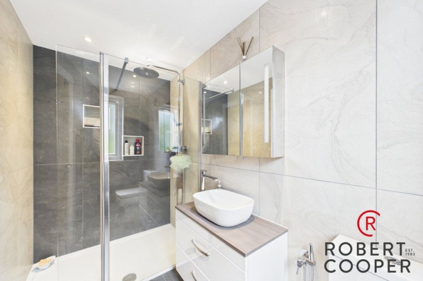 Images for Gerrard Gardens, Eastcote